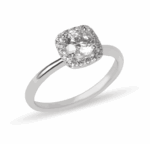 Anillo halo cushion de compromiso en oro blanco