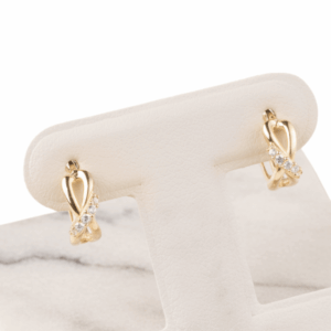 Aretes argollas entrelazadas oro 14K con zirconias brillantes