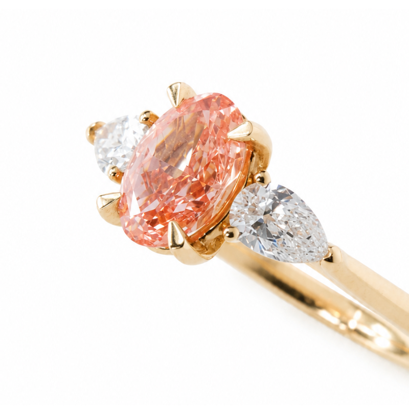 Anillo de Compromiso en Oro 14K con Diamante Lab Grown Fancy Pink Oval certificado IGI - Imagen 3